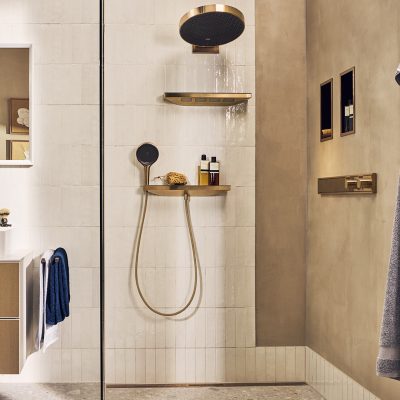 Experience the elegance of Rainfinity with PowderRain—the ultimate shower indulgence. Available (2)